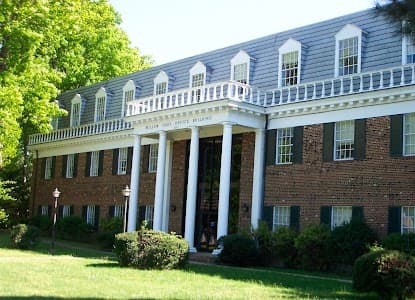 Willow Oaks Office Building