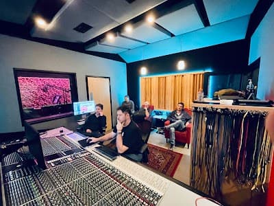 Top Track Studios